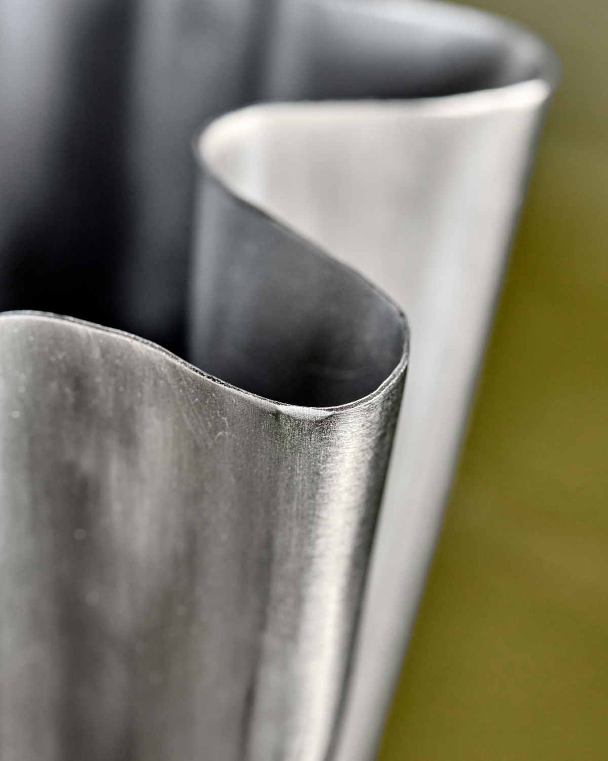 Flood vase, Børstet Sølvfinish - H33 cm